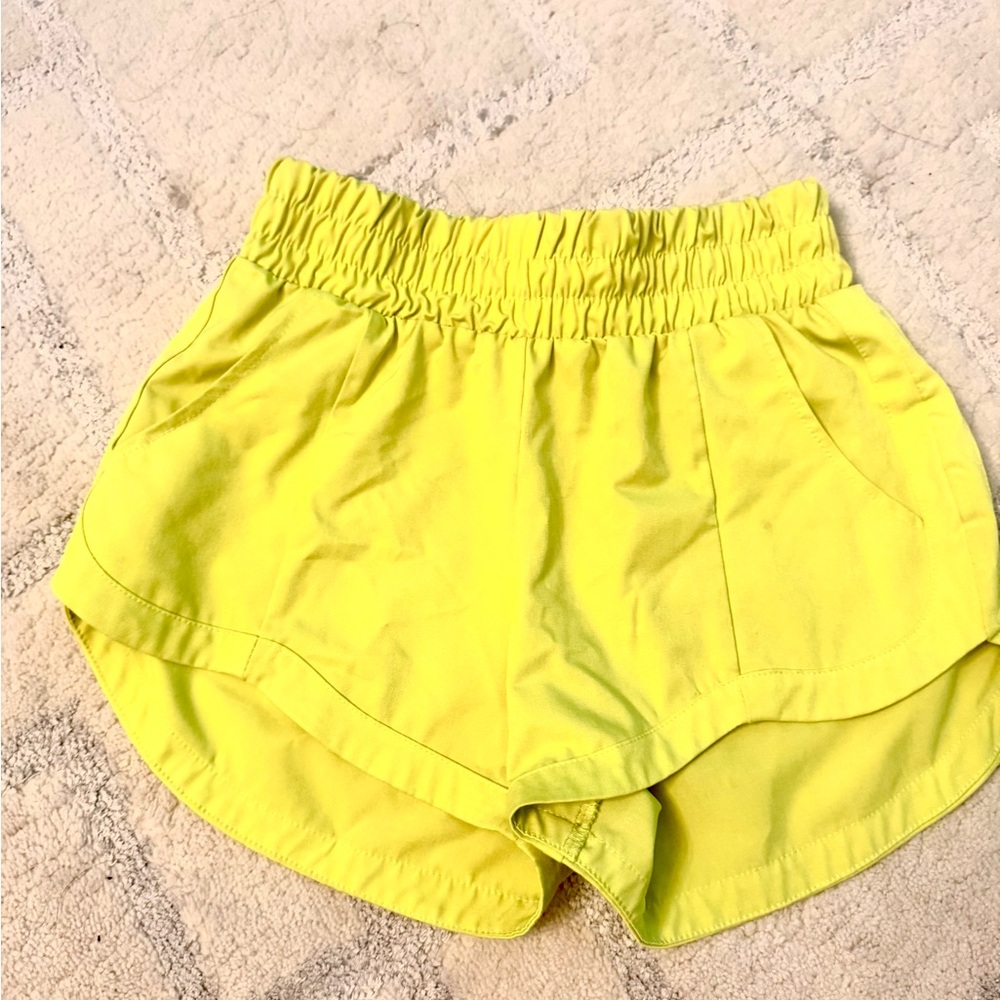 Five Dancewear YELLOW shorts girls YXL